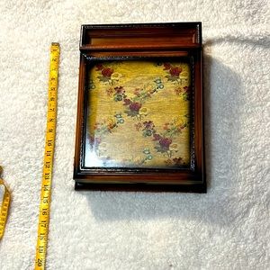 Writers messenger box with pencil holder.